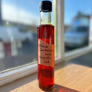 Black Cardamom and Chipotle Oil 225ml