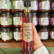 Black Cardamom and Chipotle Oil 225ml